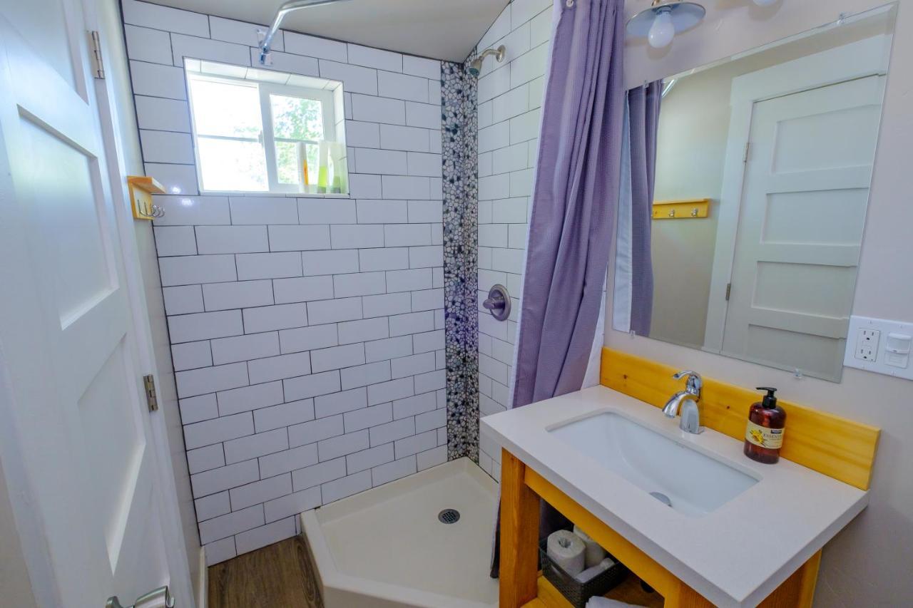Eastside Guesthouse And Bivy Bishop Ngoại thất bức ảnh